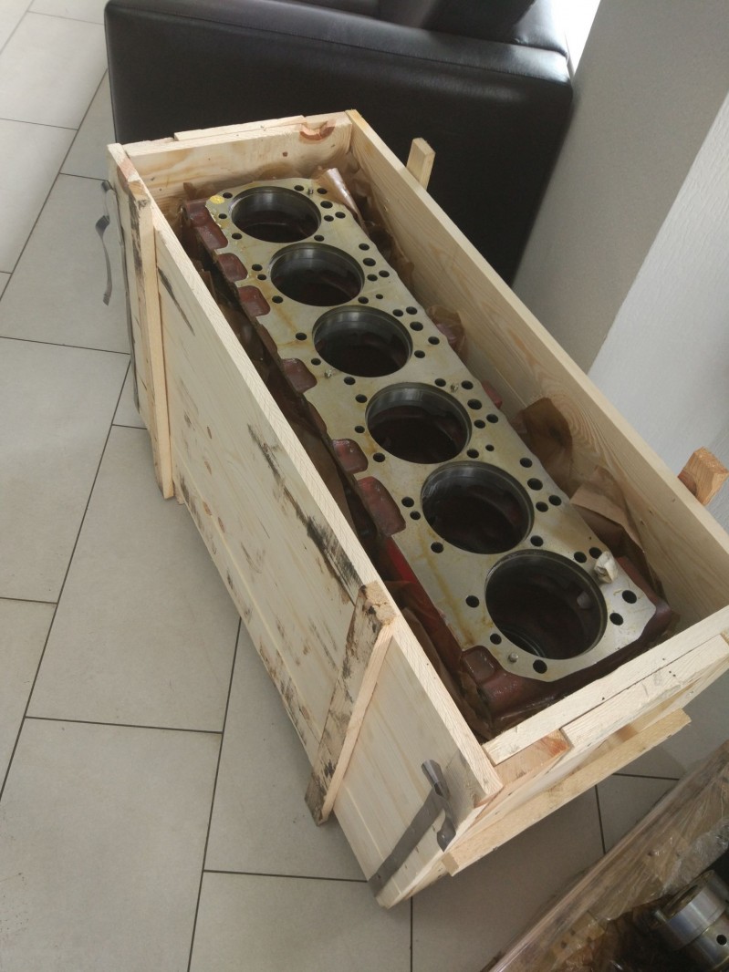 Блок цилиндров двигателя Д-260 — 1