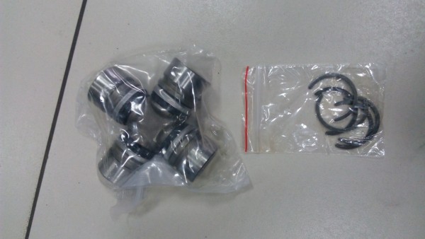 Крестовина карданного вала в сб. — 1