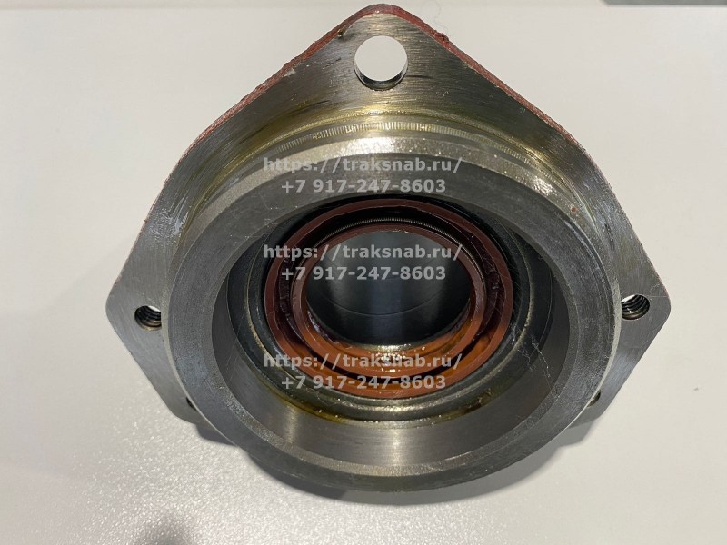 Крышка первичного вала МТЗ-82 — 3