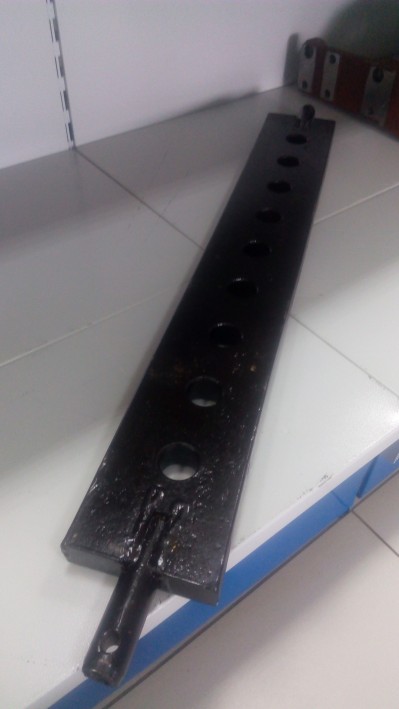 Поперечина задней навески МТЗ-1221