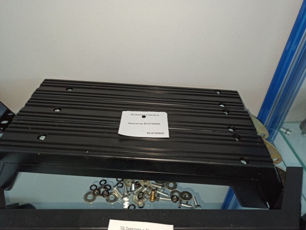 Фиксатор двери (внутренняя ручка) 80-6708600 — 1