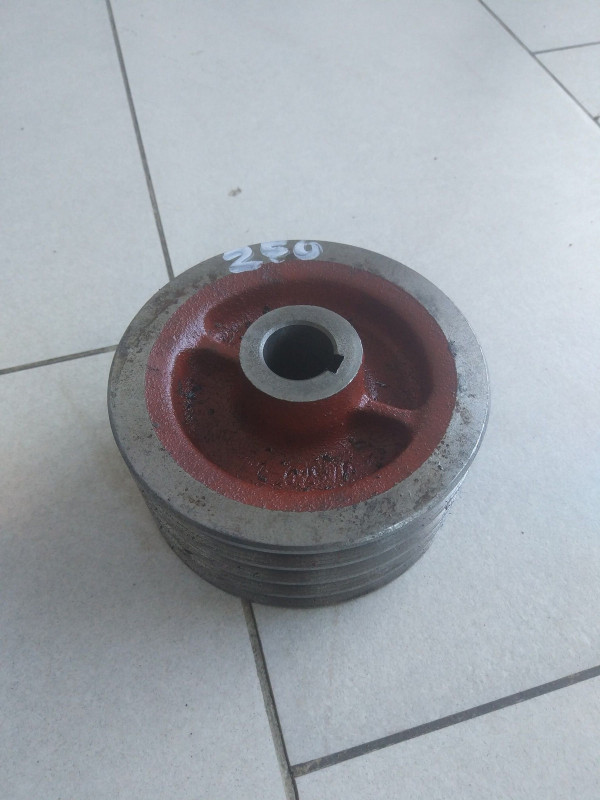 Шкив ременной малый 8245-036-010-250 — 2